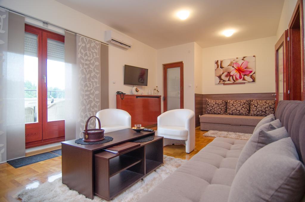 Apartments Biser วรินรัชกา บานยา ห้อง รูปภาพ
