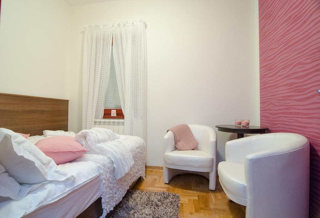 Apartments Biser วรินรัชกา บานยา ห้อง รูปภาพ