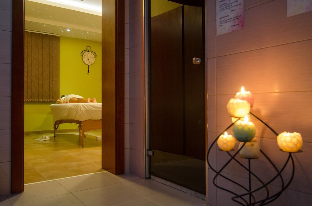 Apartments Biser วรินรัชกา บานยา ภายนอก รูปภาพ