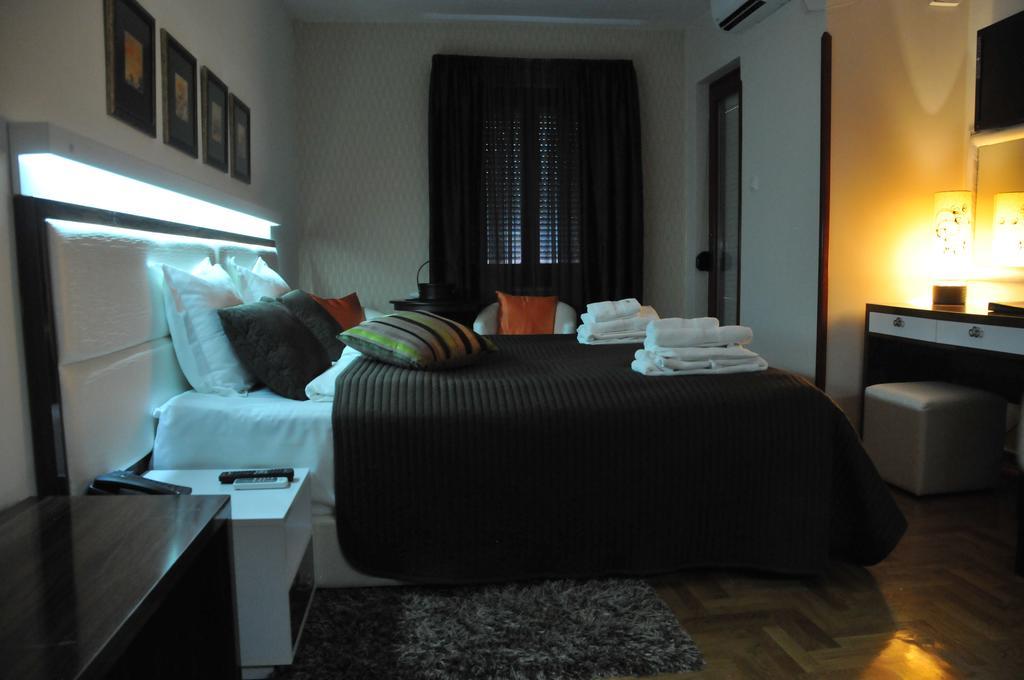 Apartments Biser วรินรัชกา บานยา ภายนอก รูปภาพ