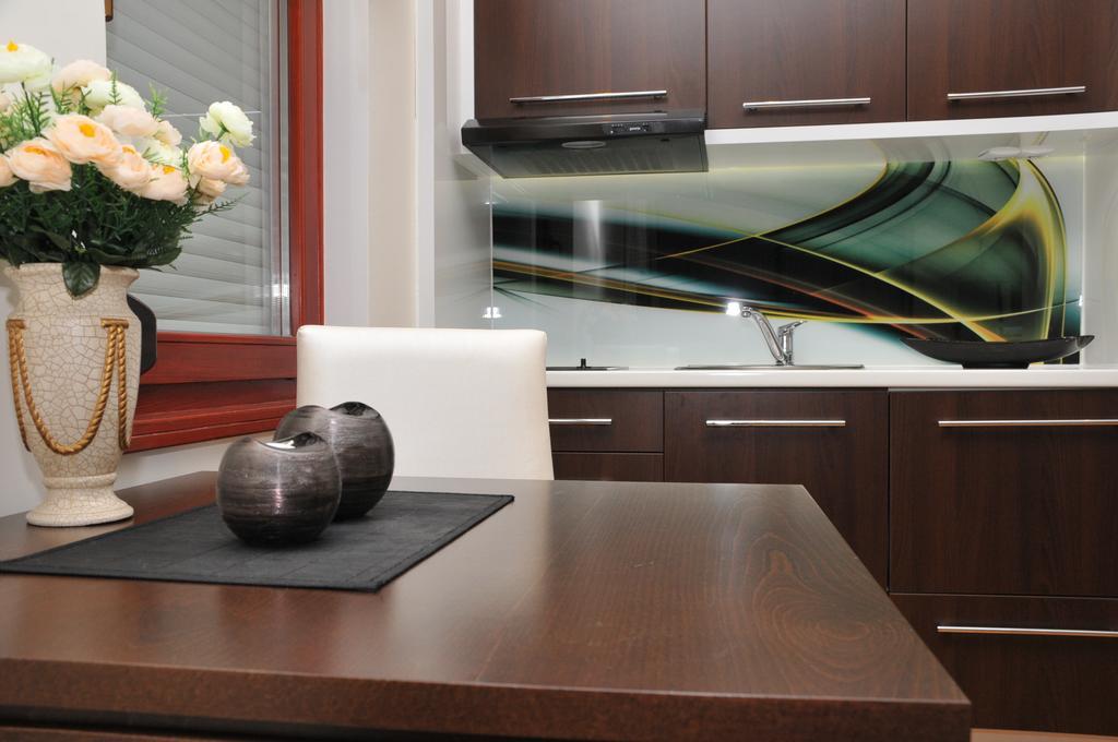 Apartments Biser วรินรัชกา บานยา ภายนอก รูปภาพ
