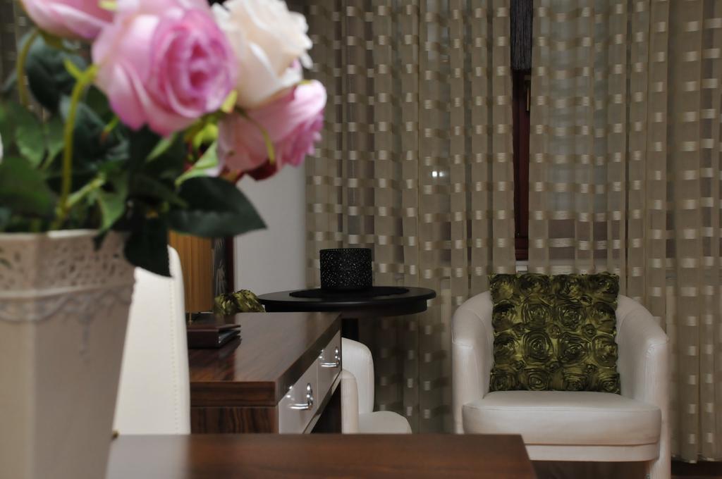 Apartments Biser วรินรัชกา บานยา ภายนอก รูปภาพ