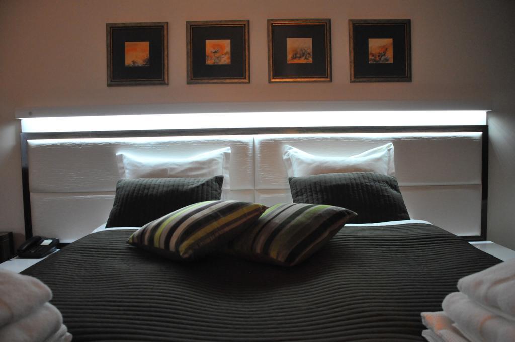 Apartments Biser วรินรัชกา บานยา ภายนอก รูปภาพ