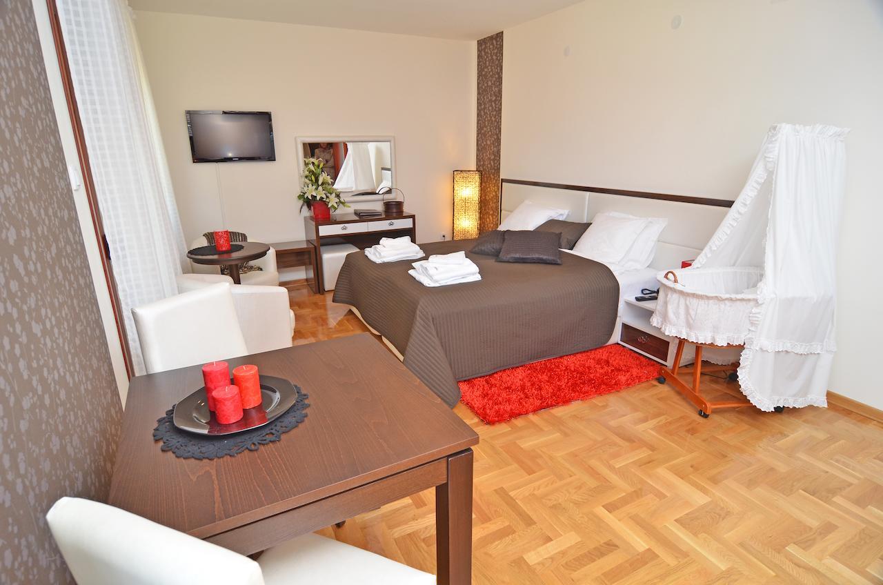 Apartments Biser วรินรัชกา บานยา ห้อง รูปภาพ